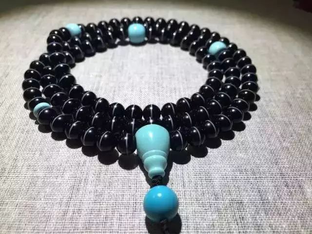 地摊手串为什么便宜,地摊手串为什么这么便宜