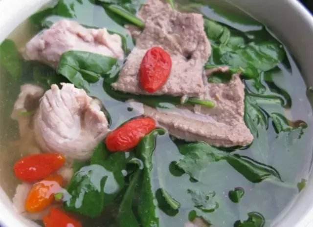 孕期贫血怎么办呀,孕期贫血吃什么补血最快食谱大全