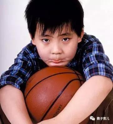 宝宝说话结巴该怎么引导,宝宝说话结巴怎么矫正