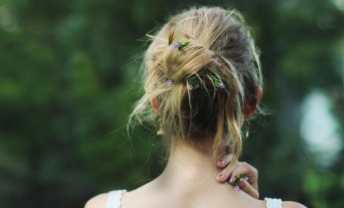 后脑勺凸起头型不好看如何矫正,什么头型让后脑勺凸起来