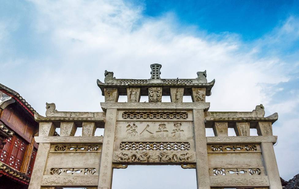 10月深圳特价机票一览表,7月深圳出发低价机票