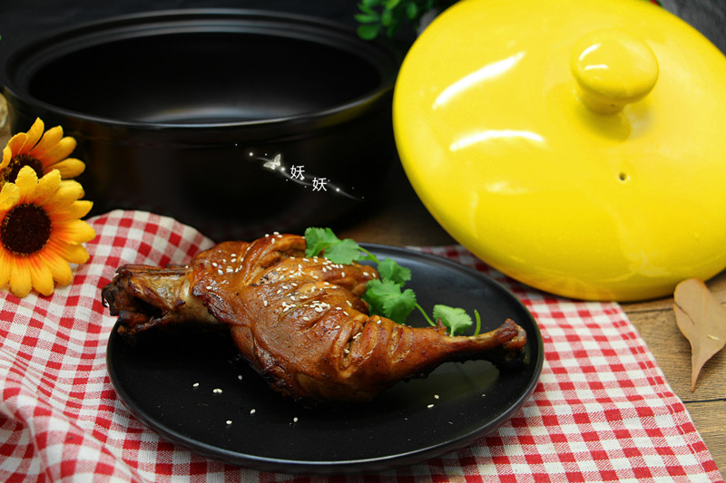 砂锅锡纸烤鸡腿,砂锅烤鸡腿家常做法