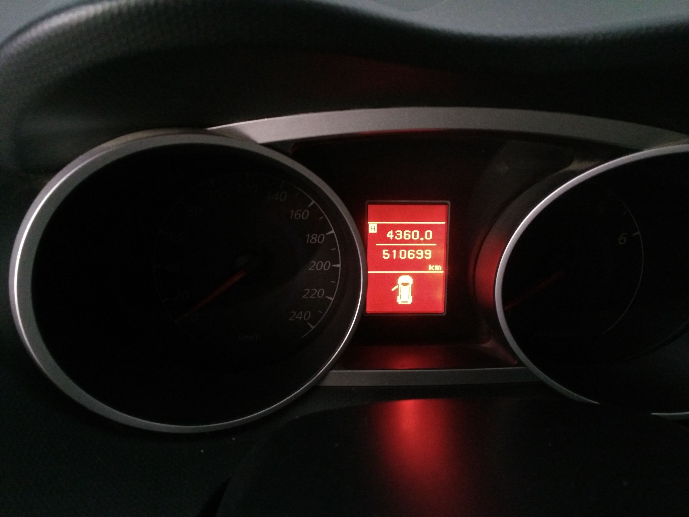 二手三菱欧蓝德三万以下的靠谱吗,碰到一辆好的二手好车可惜买不起