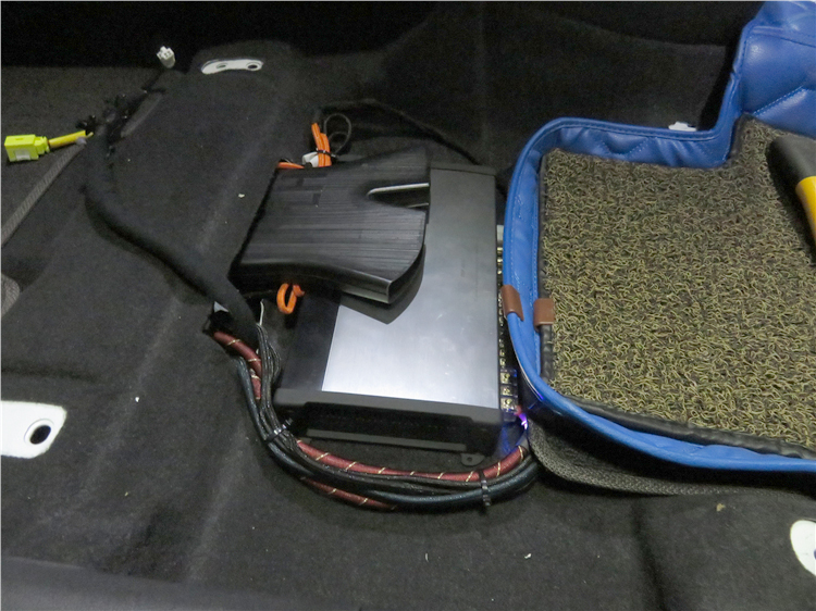 途胜改装喇叭框架,乌鲁木齐途胜音响改装