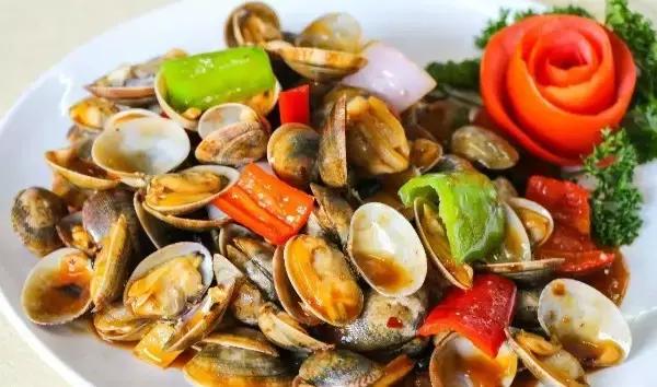 炫富海鲜美食,烟台吃海鲜档次最高