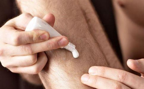 红霉素软膏和红霉素眼膏的区别,红霉素眼膏和红霉素软膏的区别