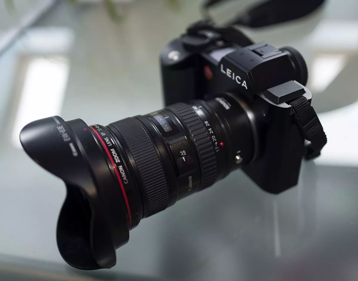 单反是不是不能常换镜头,单反镜头不能频繁换