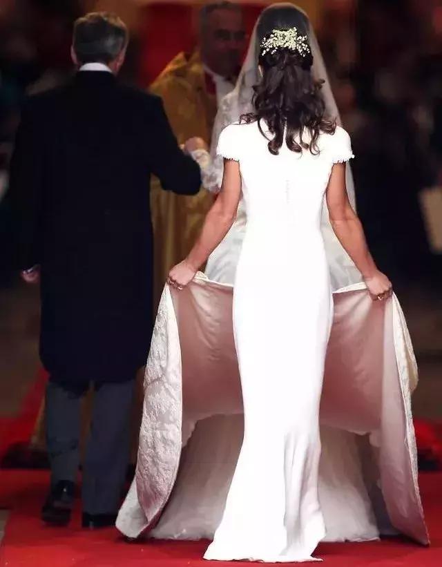 如何练出迷人蝴蝶背,美体美背计划