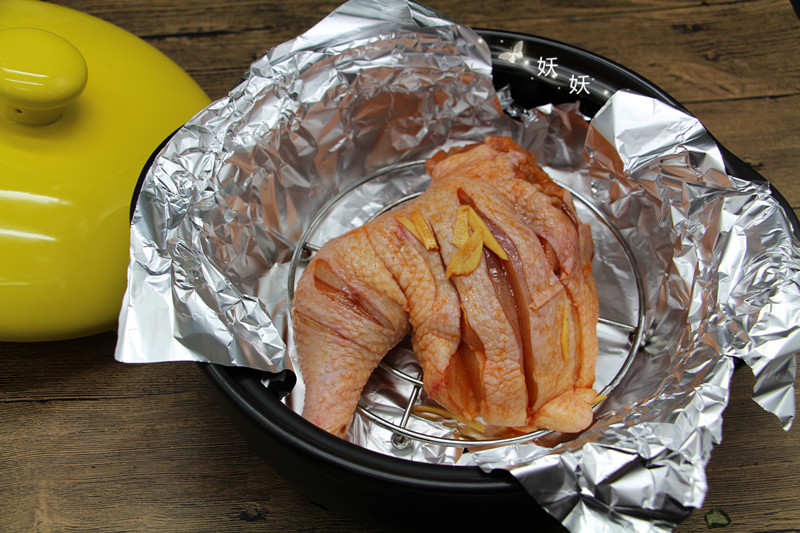 砂锅锡纸烤鸡腿,砂锅烤鸡腿家常做法