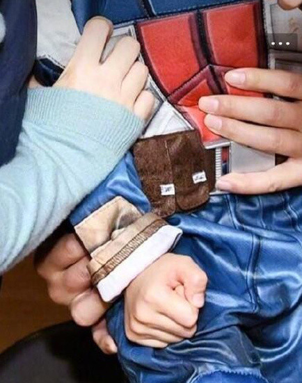 安吉嗯哼,嗯哼jasper安吉