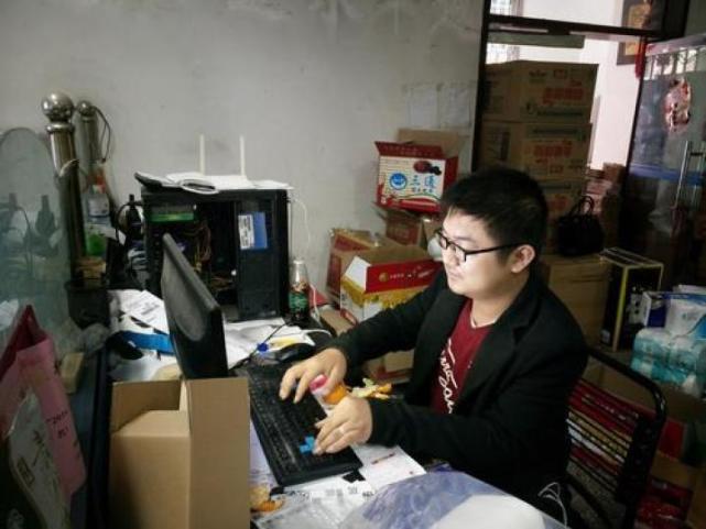 厉害!一家三口网上卖邵阳特产,双十一当天卖出10万元!