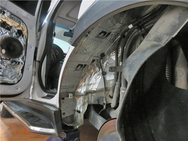 途胜改装喇叭框架,乌鲁木齐途胜音响改装