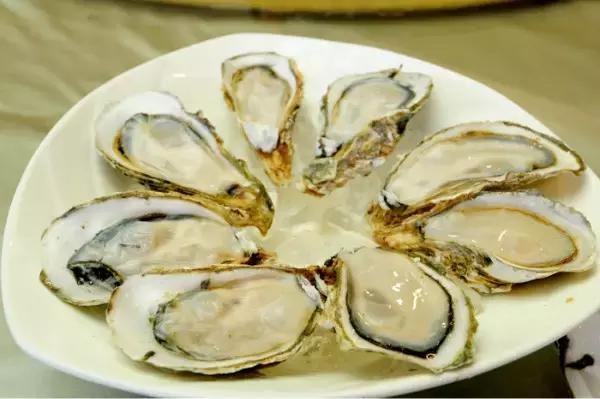 炫富海鲜美食,烟台吃海鲜档次最高