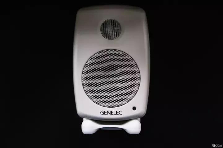 测评｜用这一对真力GOne，去当一名理性的「观测者」