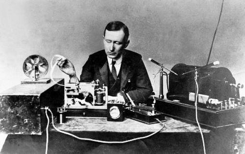 科普:百年发展无线电的定义与应用