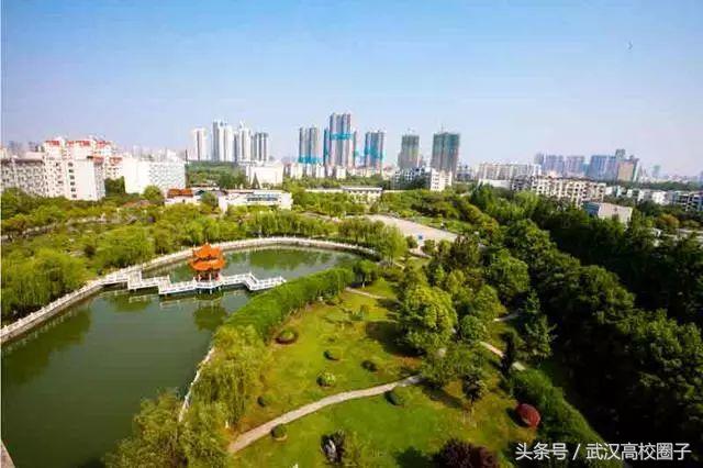 武汉大学和华中师大哪个女生漂亮,湖北女生最多的10所高校