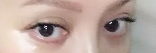 孙怡素颜被吐槽没有董子健白 (李沁的素颜和孙怡的素颜)