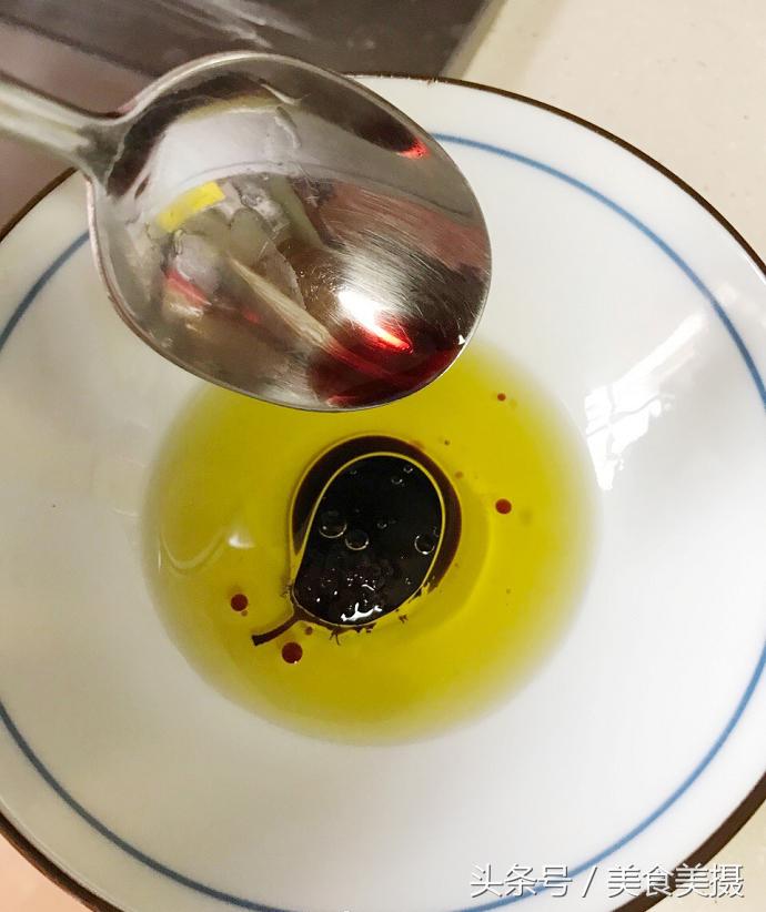 鸡蛋蛋黄酱拌沙拉,如何用蛋黄酱拌蔬菜沙拉