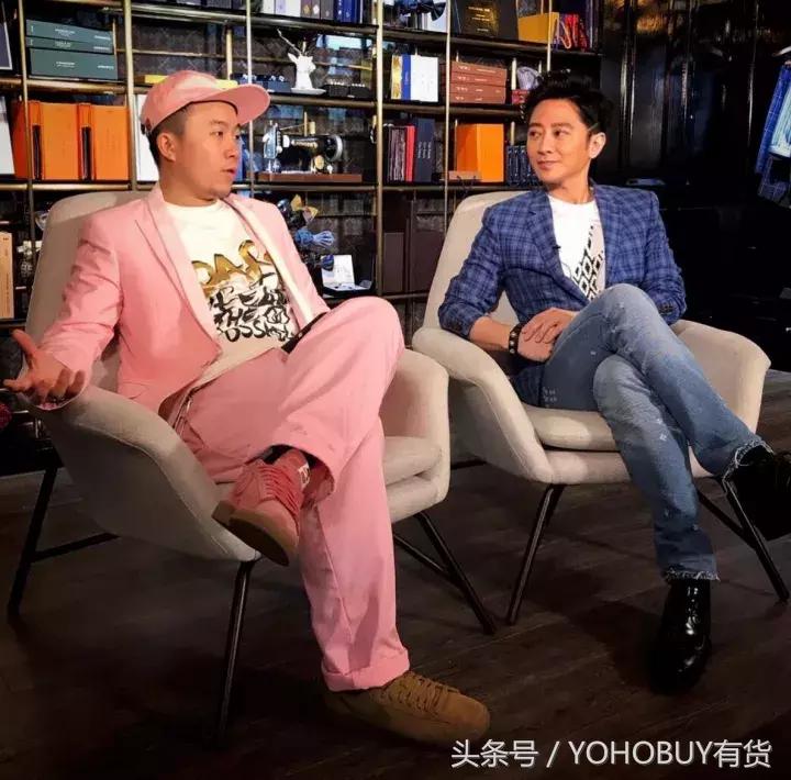 学会这些穿衣小技巧让你瞬间变高,学会这6个穿衣技巧时髦又高级