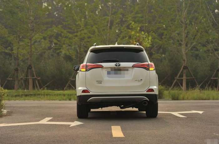 丰田rav4荣放2.0l车主的感受,rav4荣放二驱车主使用感受