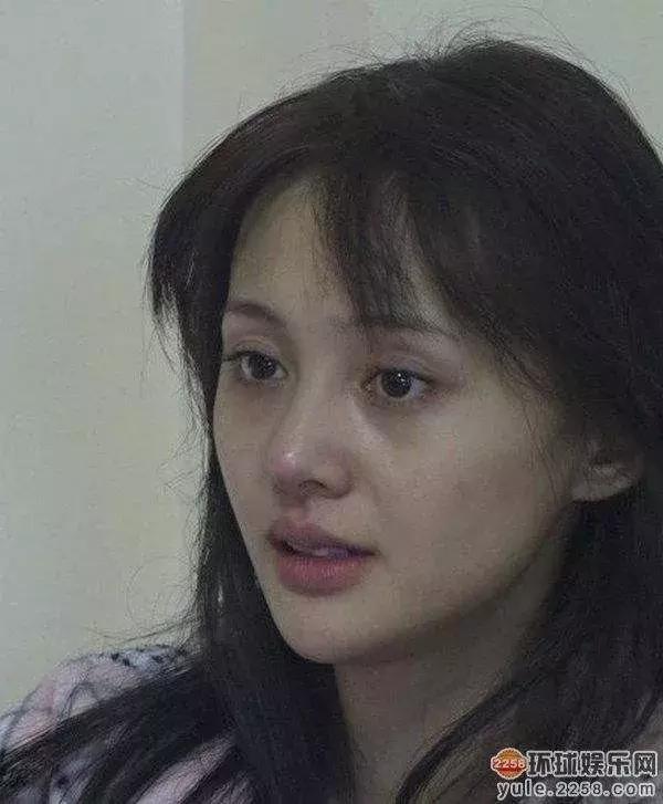 孙怡素颜被吐槽没有董子健白 (李沁的素颜和孙怡的素颜)