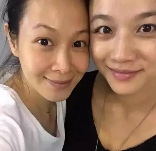 孙怡素颜被吐槽没有董子健白 (李沁的素颜和孙怡的素颜)