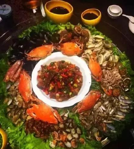 炫富海鲜美食,烟台吃海鲜档次最高