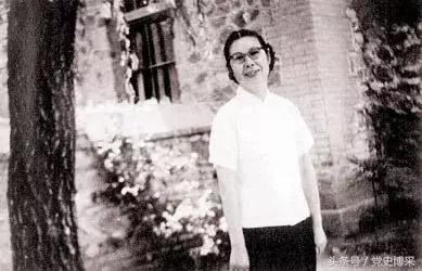 汪伪魔窟与关露,关露76号魔窟策反李士群