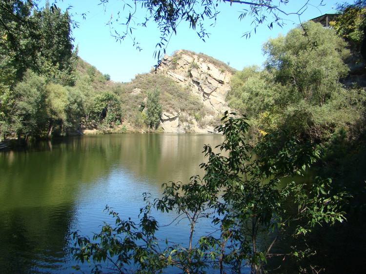 北京市桃源仙谷风景名胜区在哪里,北京凤凰岭桃源仙谷哪个好玩