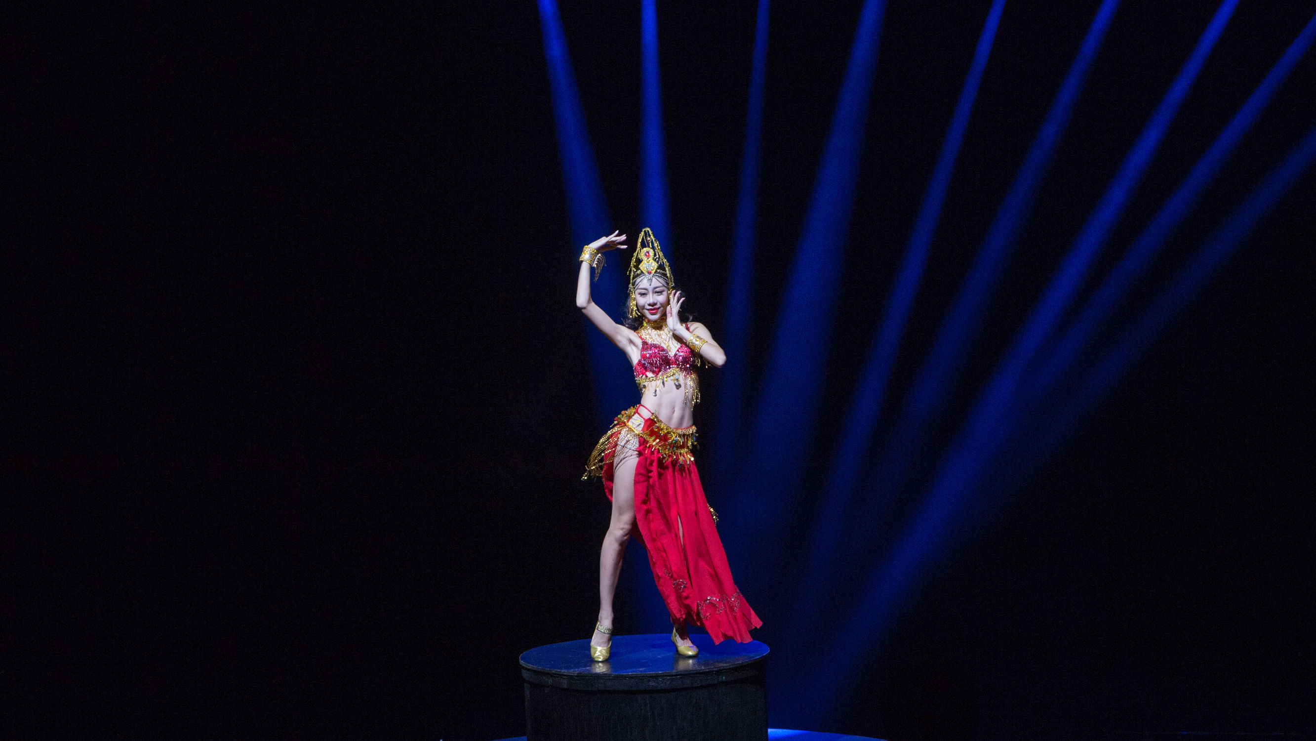 杭州宋城千古情人多吗,宋城千古情观看人数