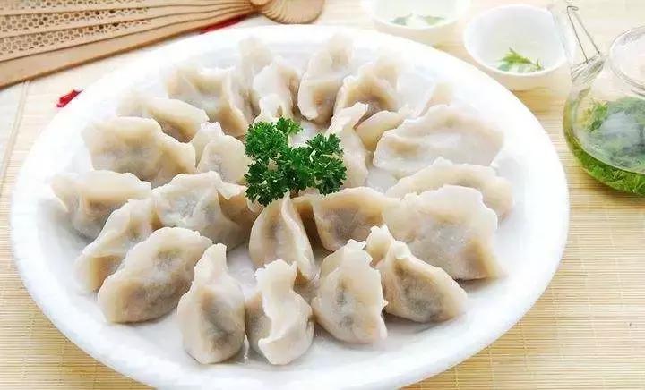 炫富海鲜美食,烟台吃海鲜档次最高