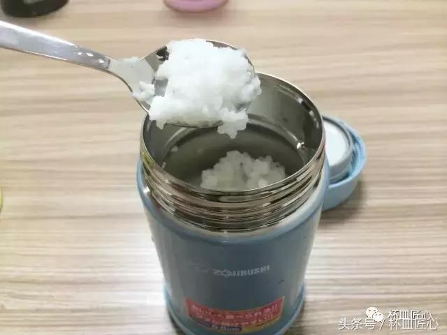 膳魔师象印焖烧杯对比评测,象印虎牌膳魔师保温测试