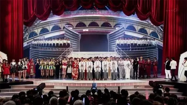 元旦｜做一个现代白领在「日本新年」来临前的谜之淡定