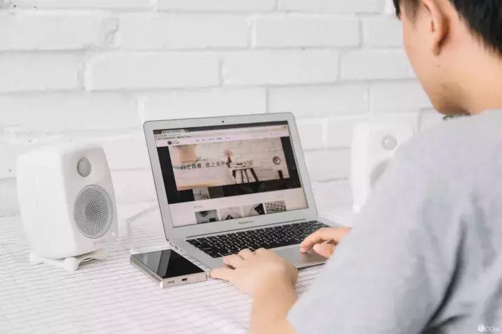 测评｜用这一对真力GOne，去当一名理性的「观测者」