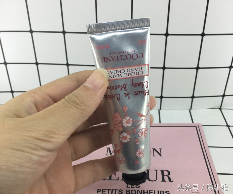 说下你使用后大爱恨不得安利全世界的护肤品/化妆品？