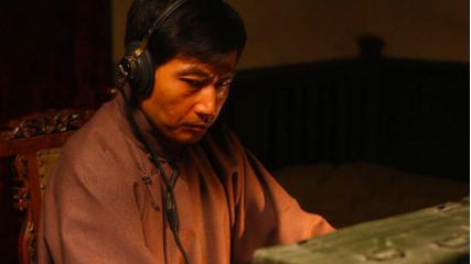 黎明之前最后为什么给刘新杰洗白,黎明之前水手和刘新杰接头第几集