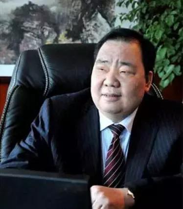 温州电器四大巨头之一，年营收达300亿！老板是他……