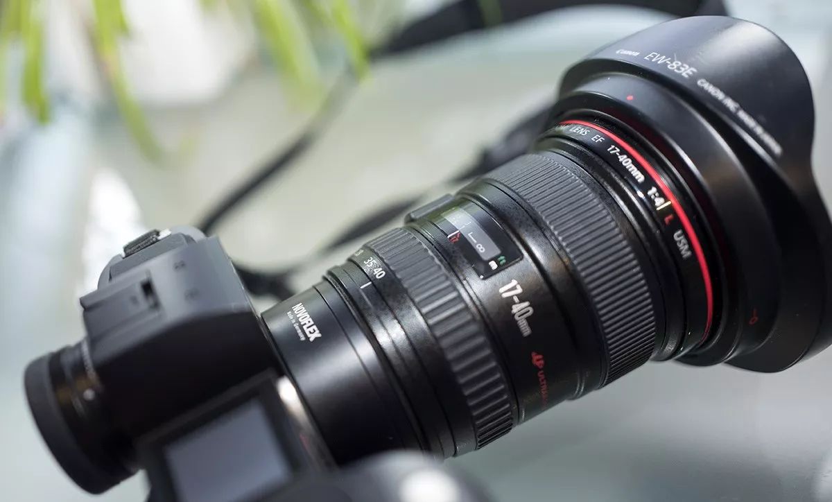 单反是不是不能常换镜头,单反镜头不能频繁换