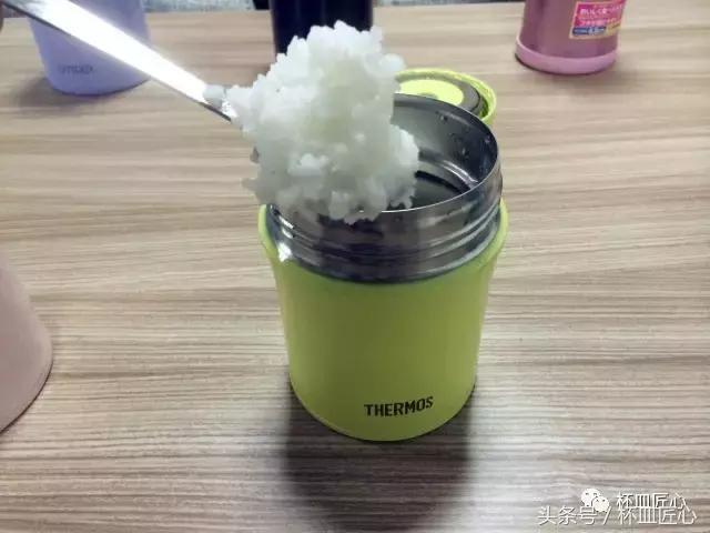 膳魔师象印焖烧杯对比评测,象印虎牌膳魔师保温测试