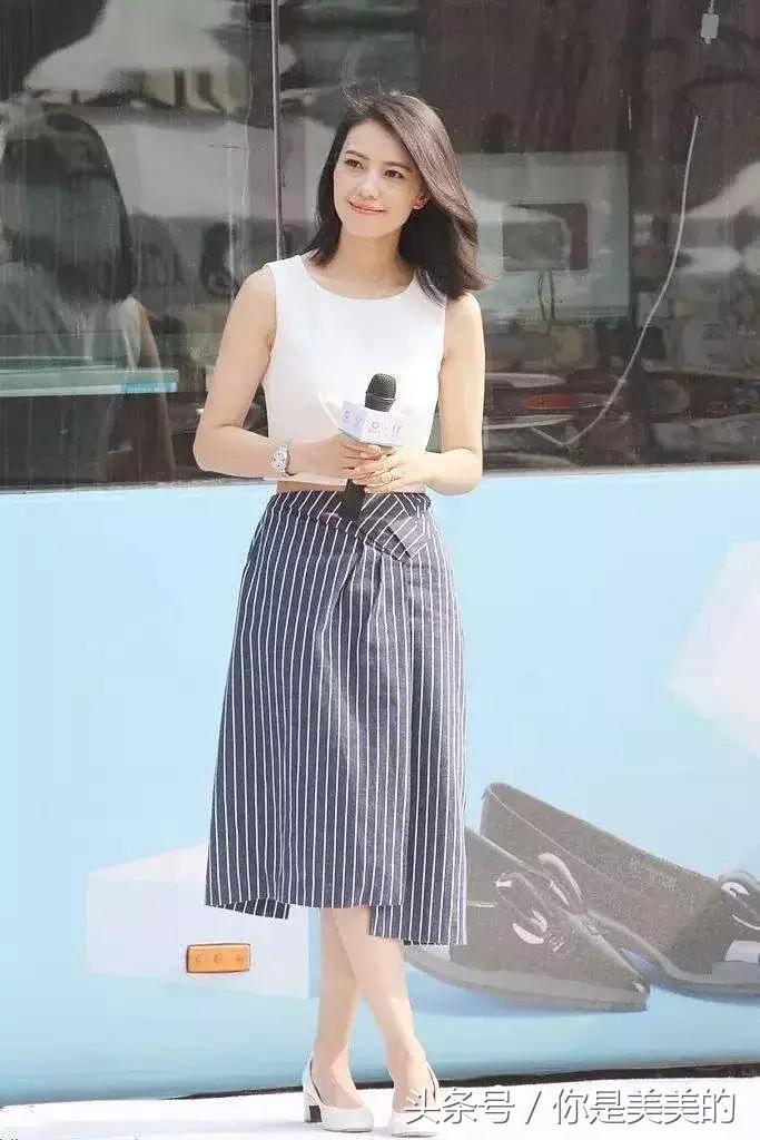 屁股大怎么穿衣？高圆圆是这样诠释的