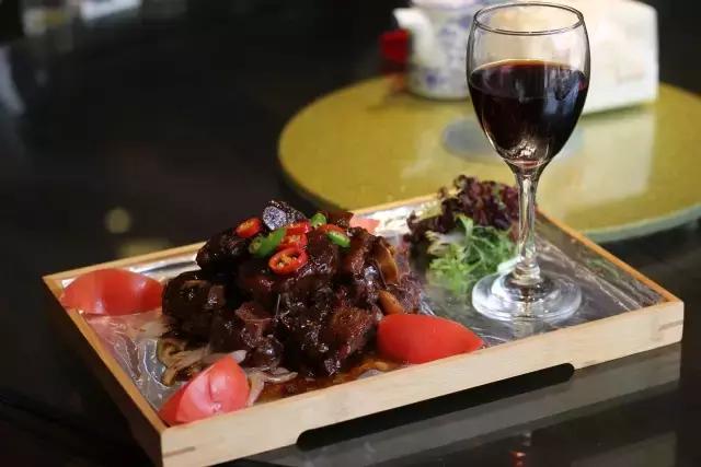 没吃过这10家新潮私房菜,没吃过这10家老字号赣菜馆