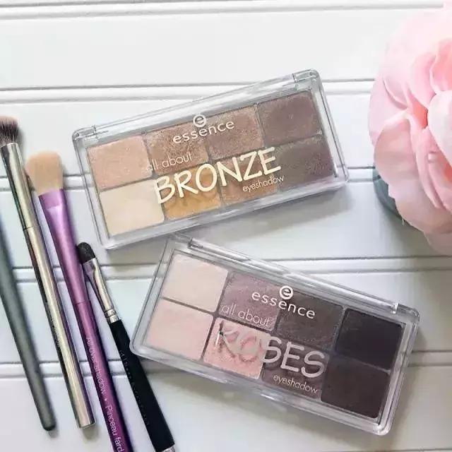 不超过100块钱的平价眼影盘推荐,推荐一款今年超火的眼影盘