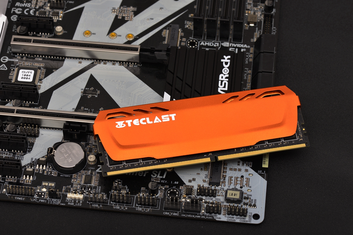 存储大厂刚出内存就发福利，2400就能超3200