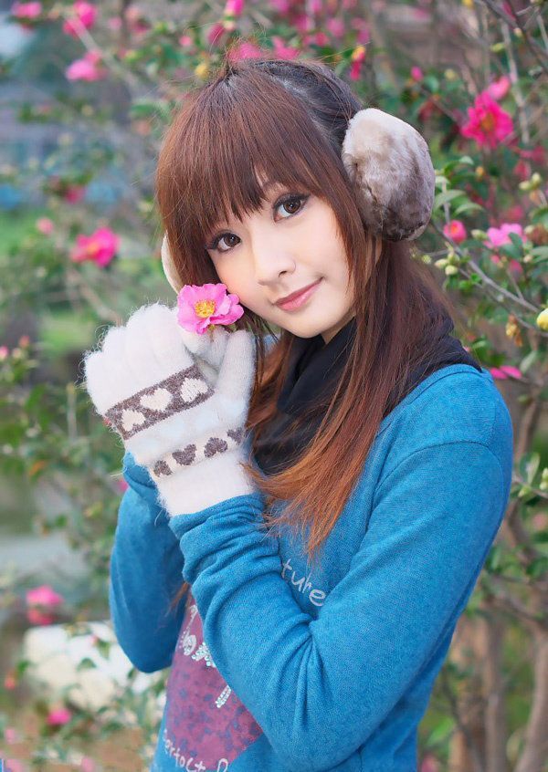 爱上了大自己20岁的男上司怎么办,爱上上司该不该现在就告白