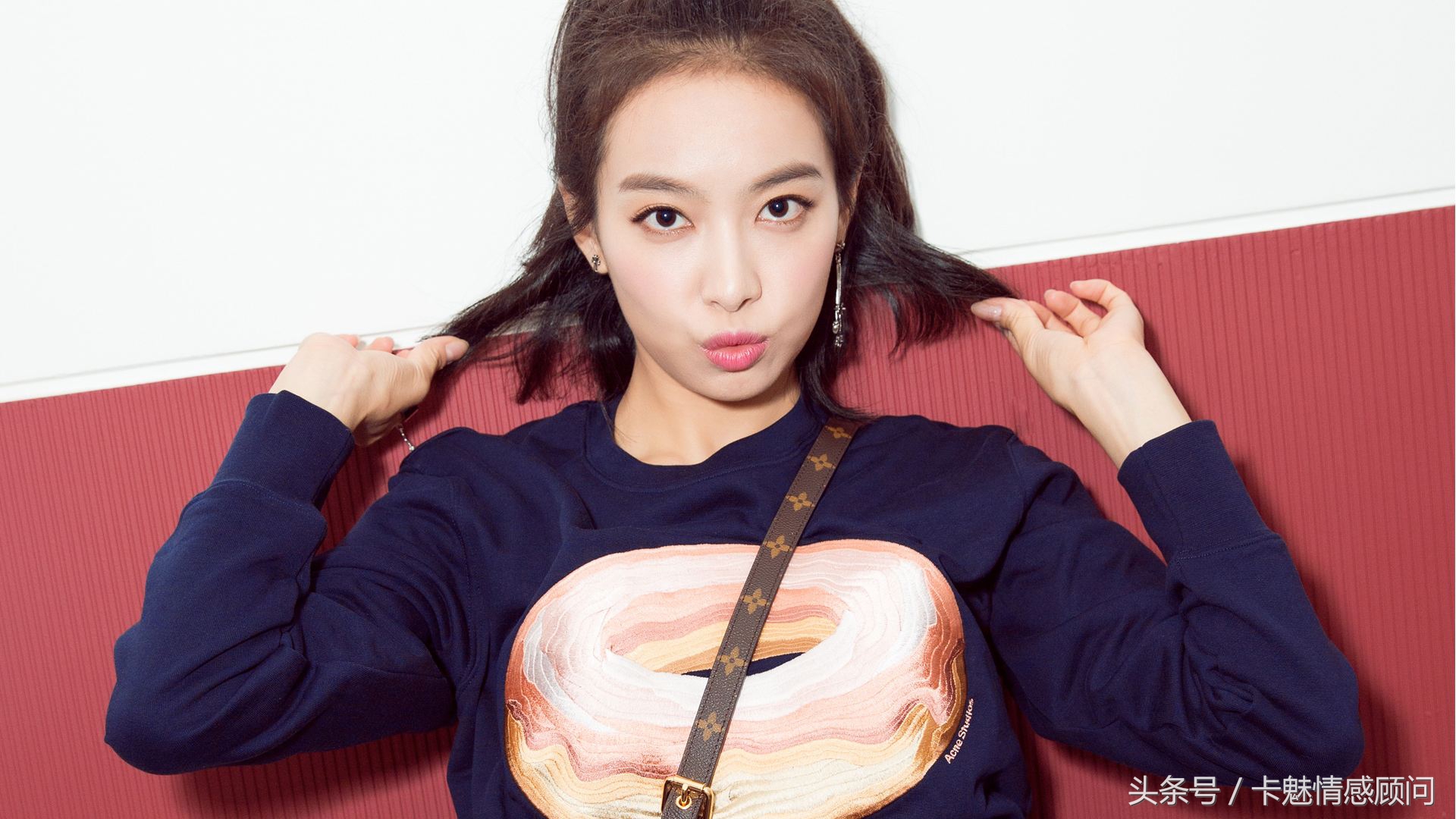 有一个内向的女朋友该怎么办,怎样和一个内向的女朋友聊天