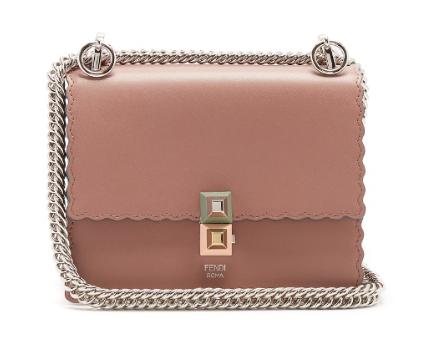 由美妆界红到时装界！10个冬日人气干燥玫瑰手袋