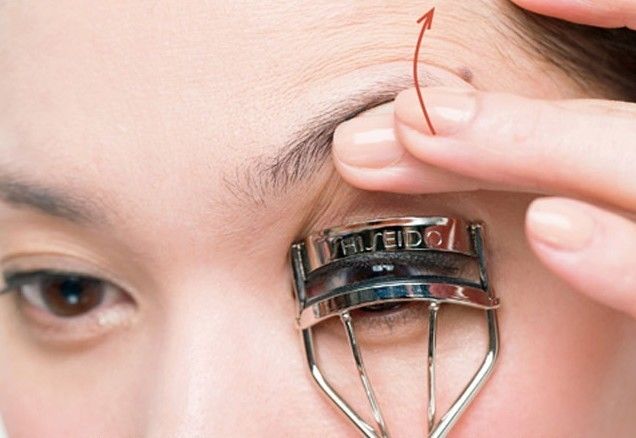 单眼皮短睫毛夹睫毛教程,怎么夹睫毛又卷翘又持久呢