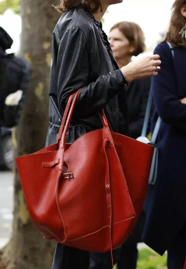 月入1w买20w的车,月薪5000的我是怎么存钱买房的