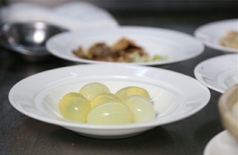 红楼梦中的家常美食之蒸蛋羹,红楼梦刘姥姥进大观园吃鸽子蛋