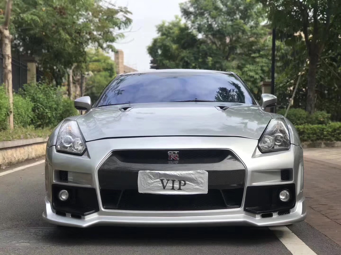 日产GTR落地198万,加快猛兽,东洋站神
